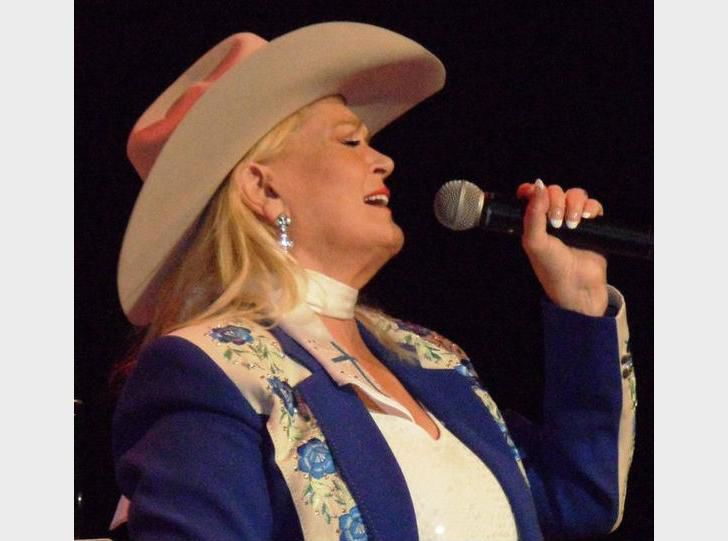 #38. "Rose Garden" by Lynn Anderson